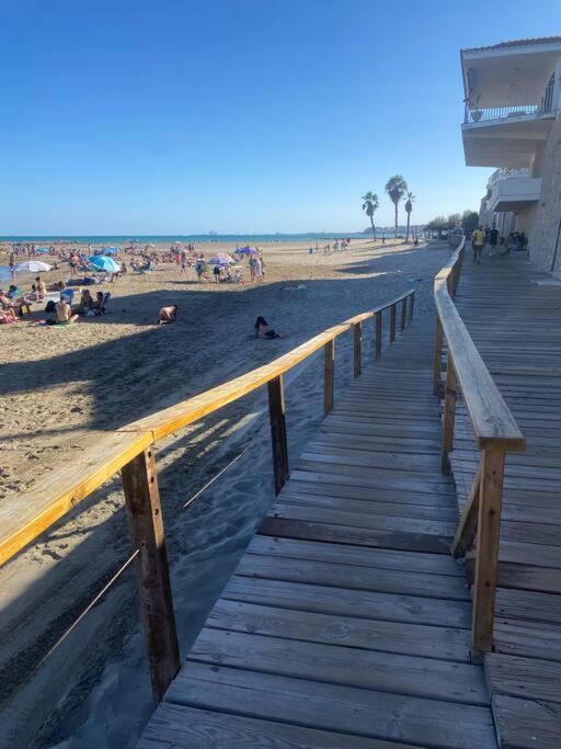 Primera Linea De Playa, Vistas Al Mar Benicassim Luaran gambar
